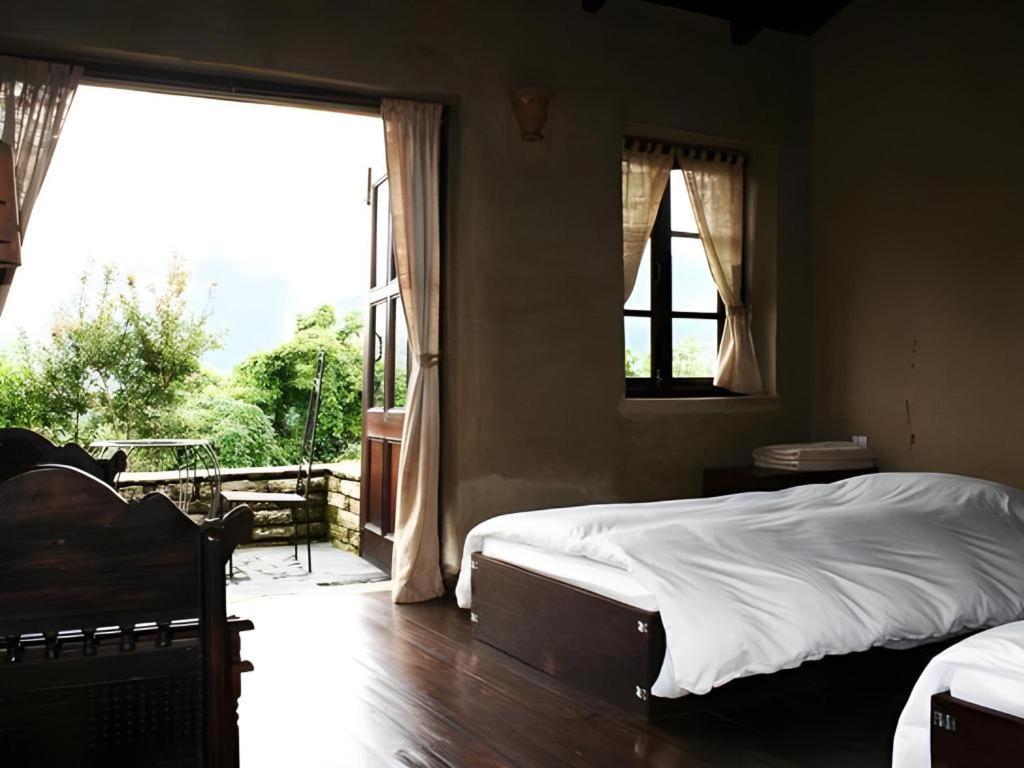 Hananoie - A Permaculture Resort Pokhara Exterior foto